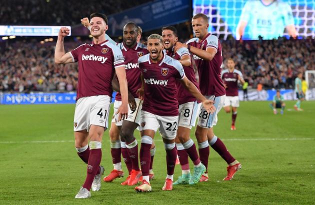 WHUFC vs Leicester celebrations pic