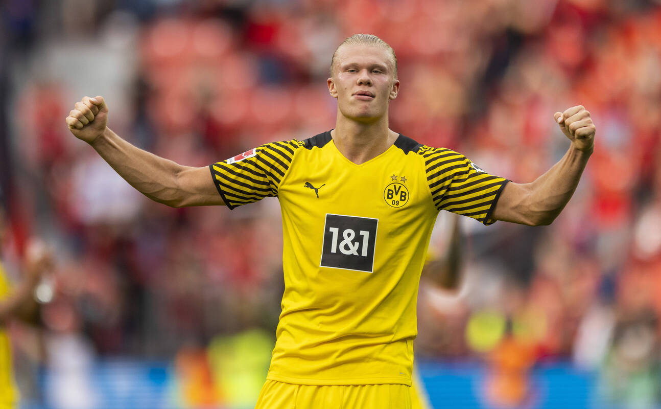 Erling Haaland in action for Borussia Dortmund