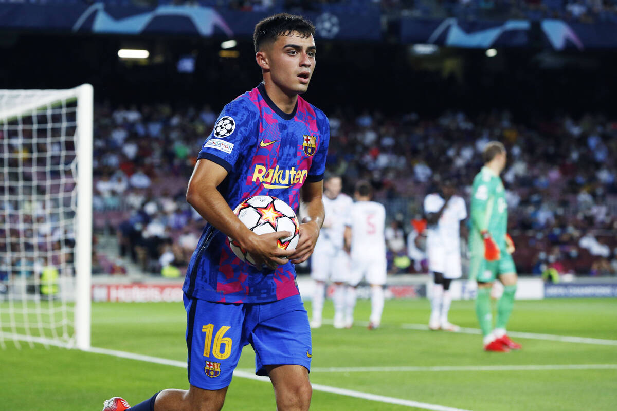 FC Barcelona News: 3 June 2022; Pedri named 2021-22 MVP, Clément