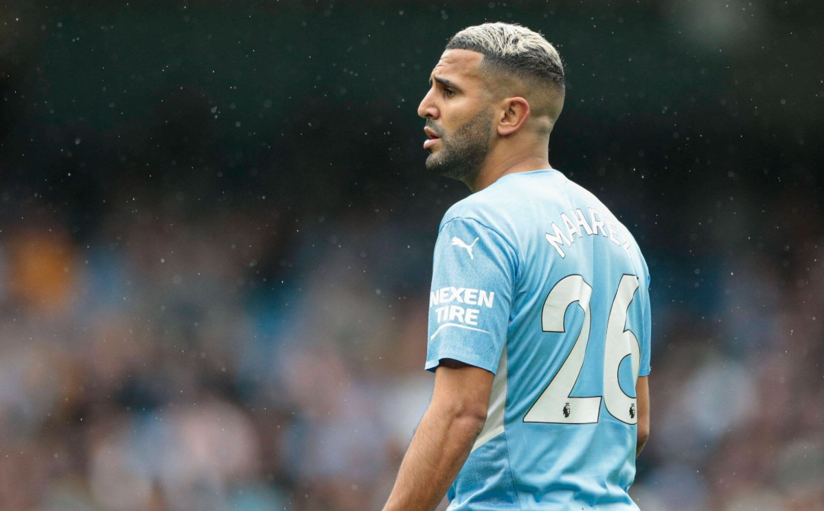 Manchester City star Mahrez never thought of English football