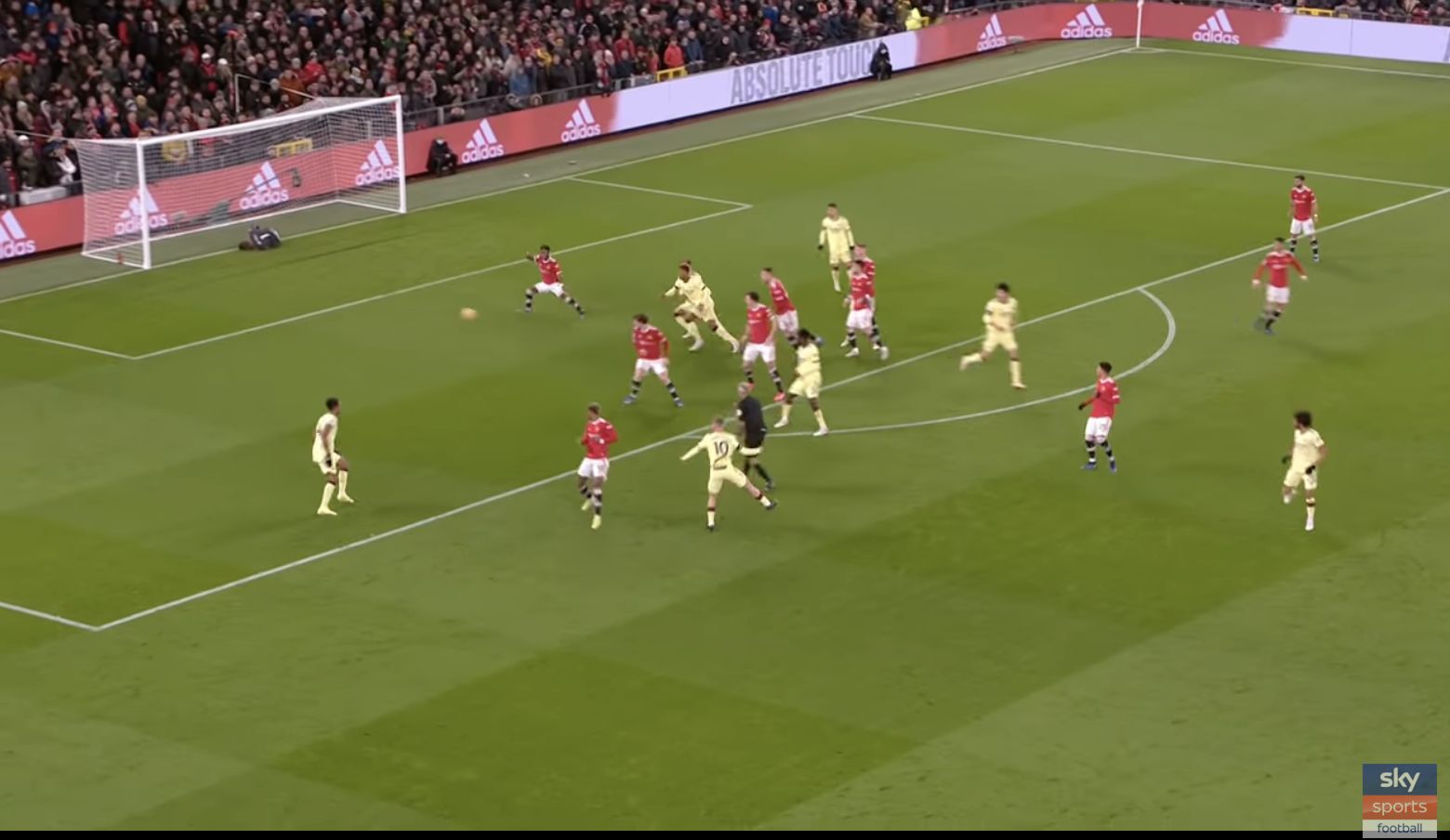  Man United v Arsenal should’ve been stopped but Smith Rowe situation was only one of three 