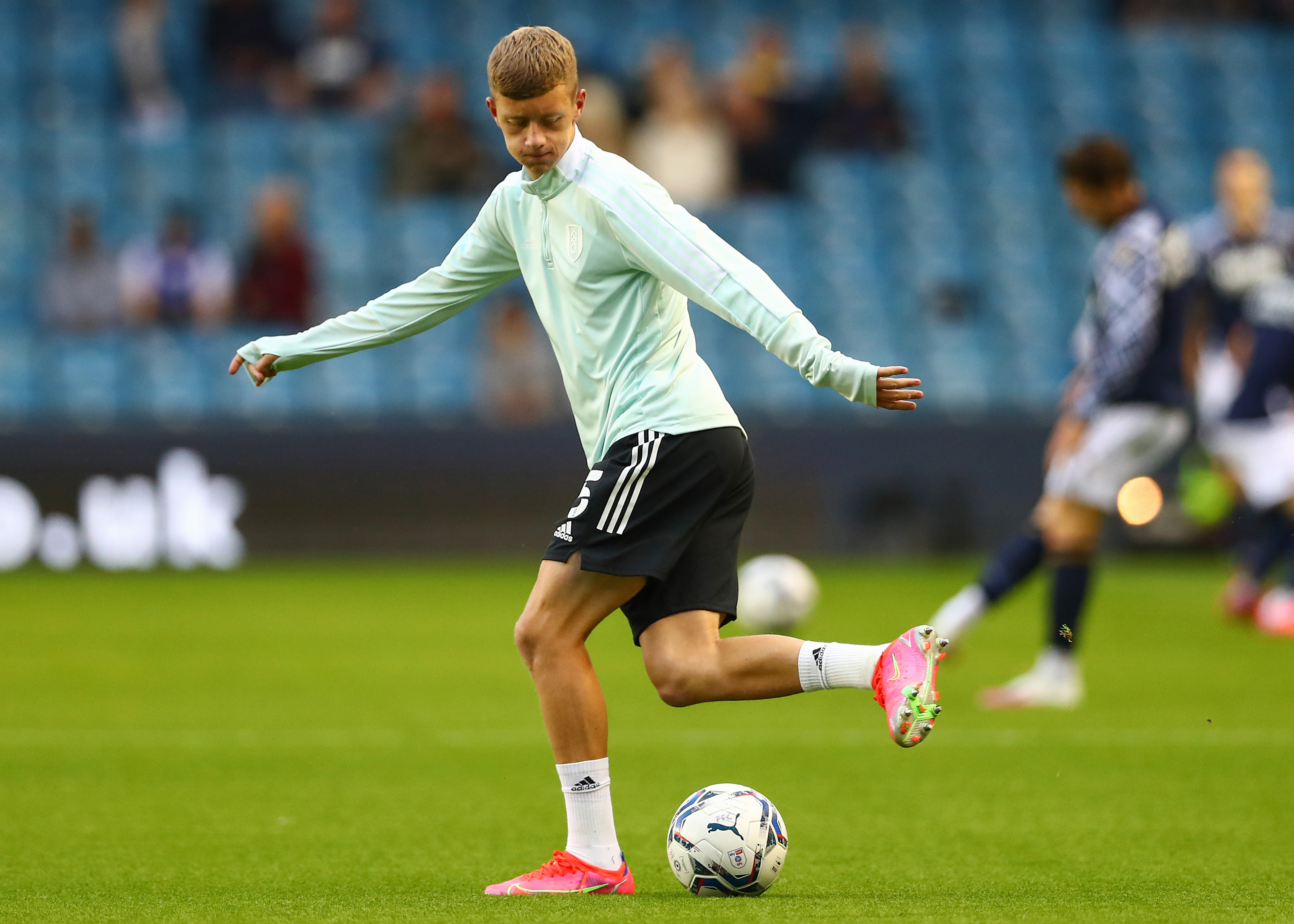  Crystal Palace set to sign Fulham wonderkid for free