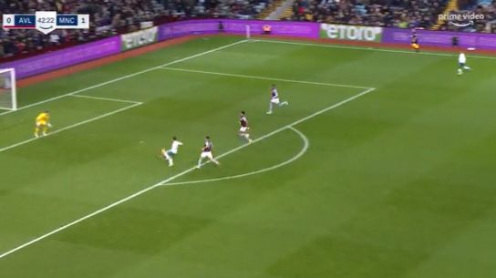  Video: Bernardo Silva produces unreal technique to power home a volley for Man City vs Aston 