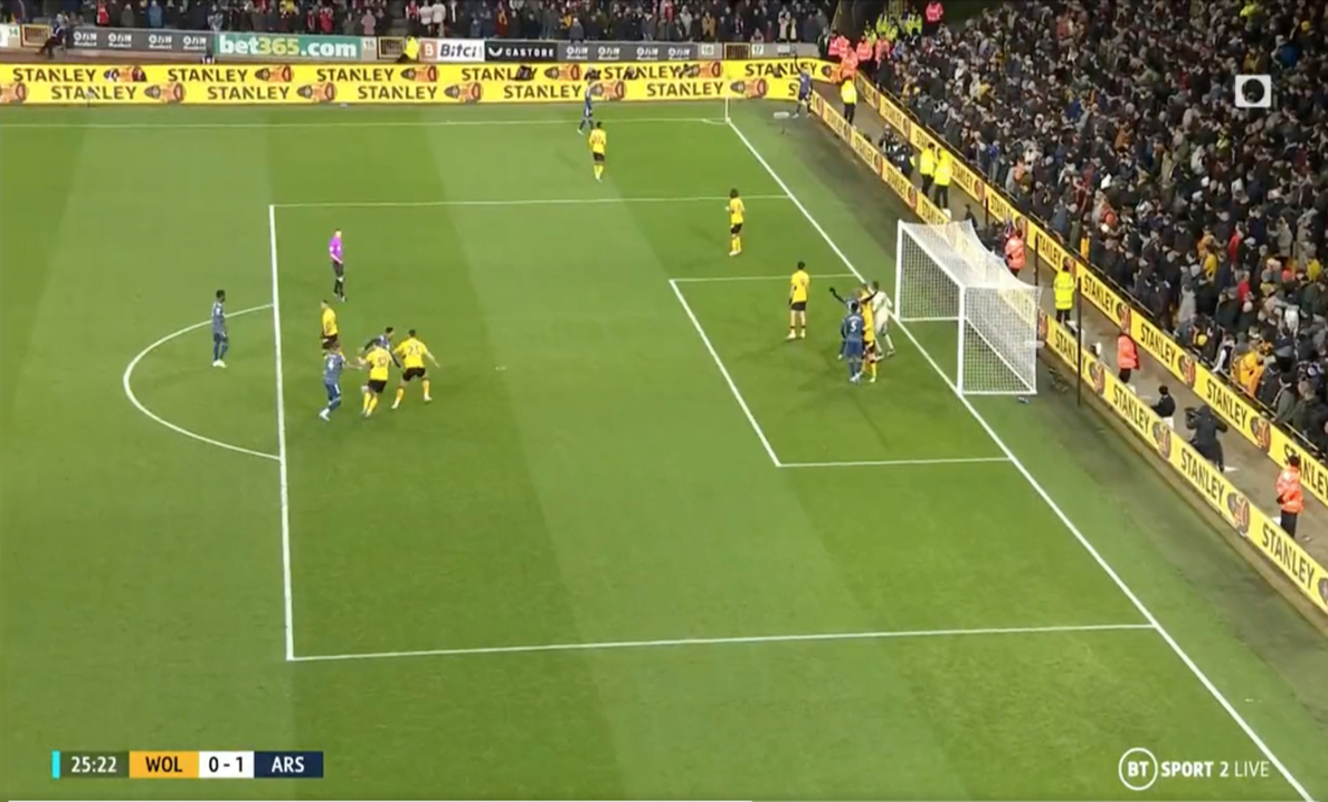  Video: Gabriel bags opener for Arsenal after lovely Gabriel Martinelli corner vs Wolves