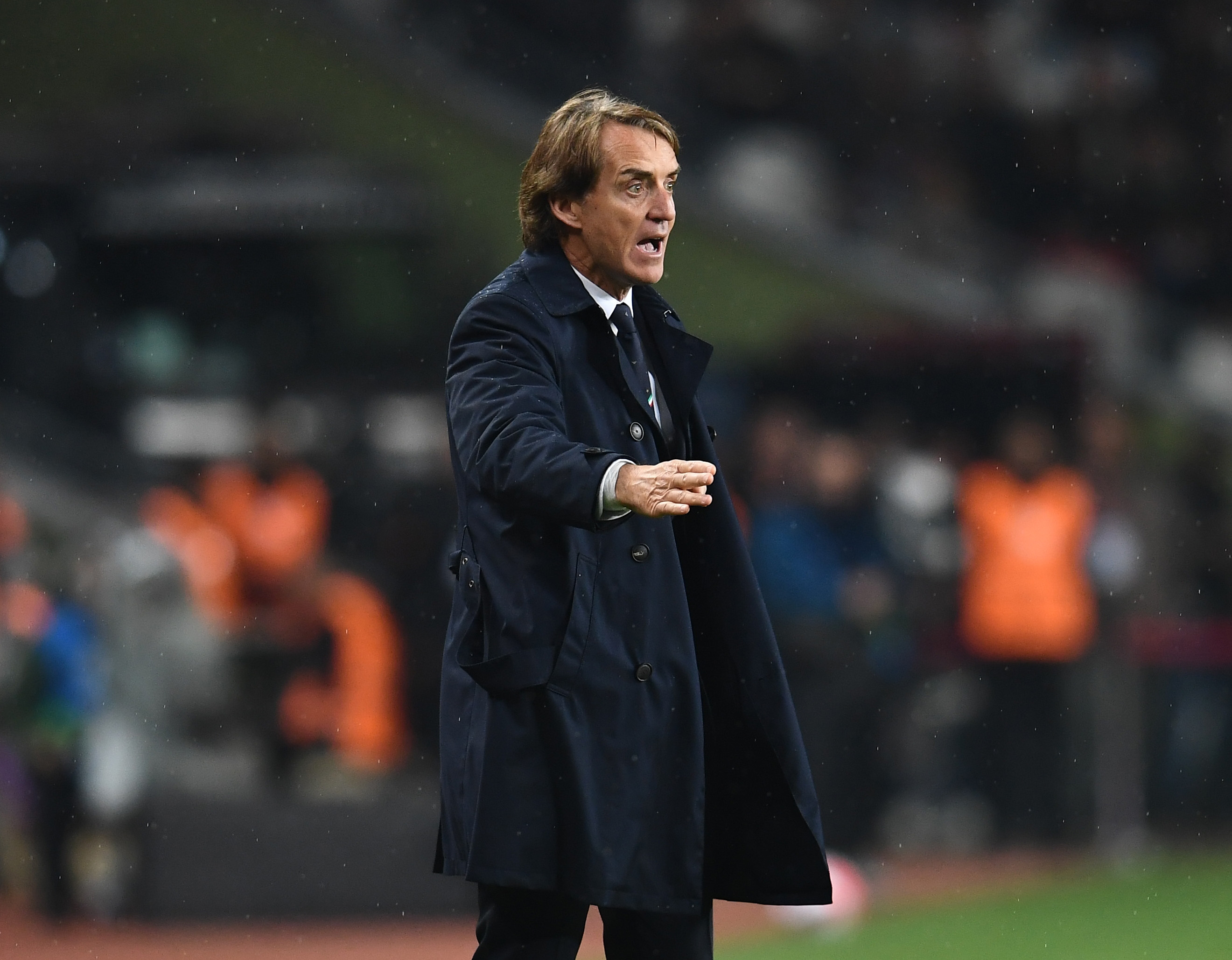 El jefe de Italia, Mancini, no reemplazará a Ho en Newcastle