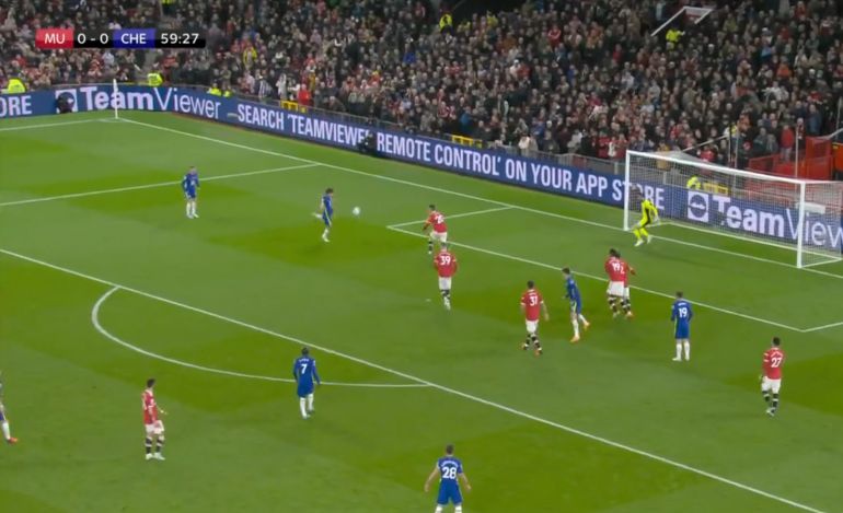 Marcos Alonso scores stunning volley vs Manchester United