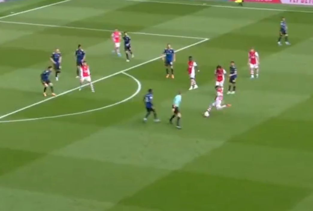  Video: Granit Xhaka scores long-range thunderbolt to extend Arsenal’s lead