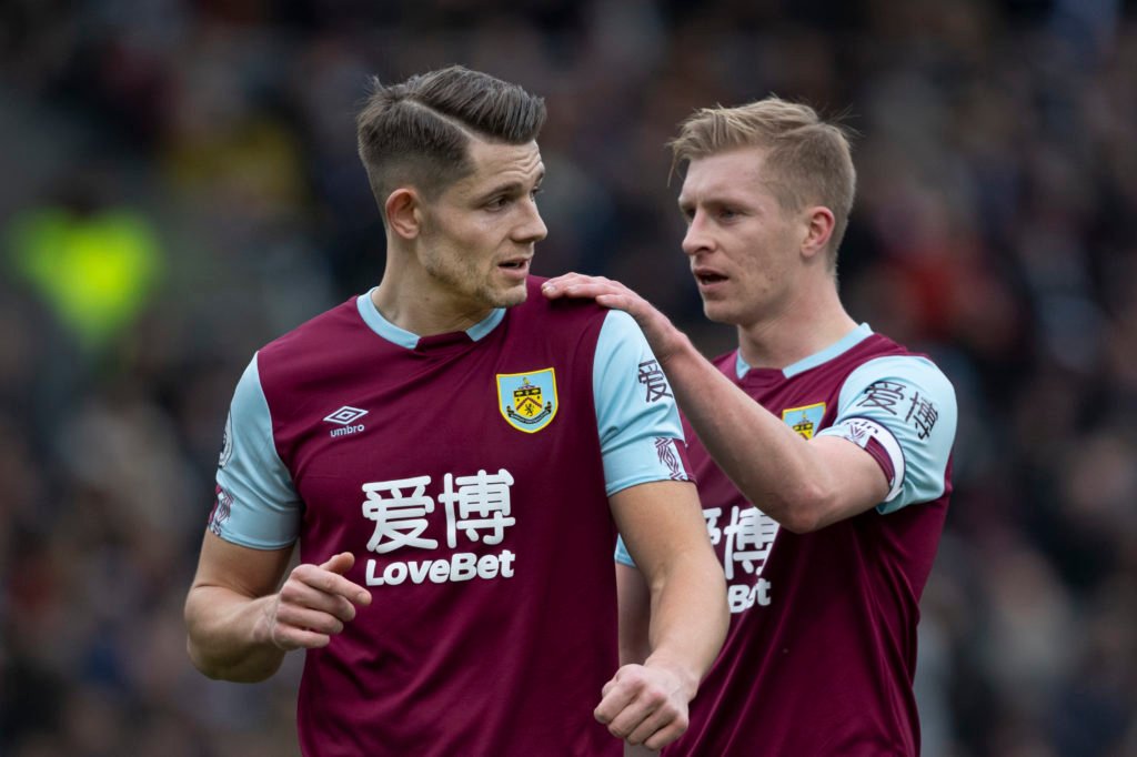  Aston Villa to rival Everton for defender with £120,000 a week offer