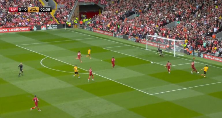 Video: Neto deals early blow to Liverpool's title hopes