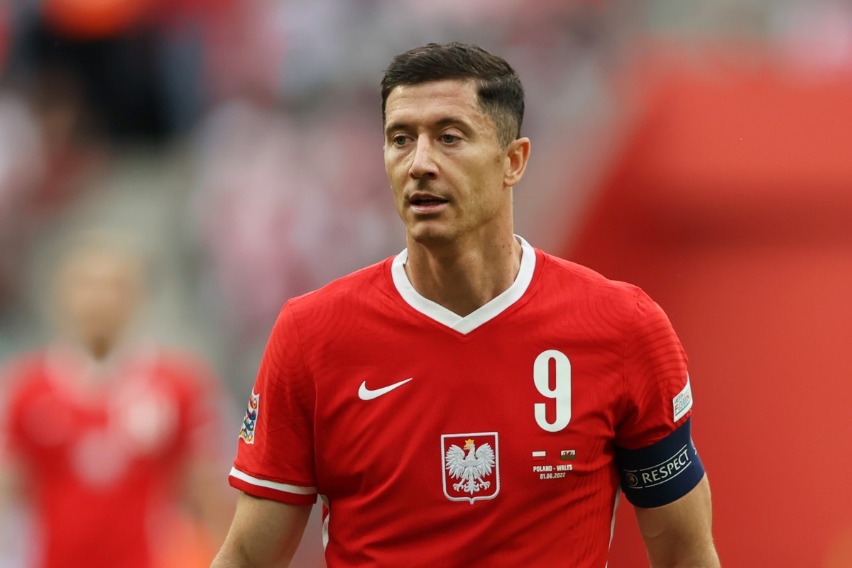  Robert Lewandowski could use obscure contract loophole to force Barcelona transfer