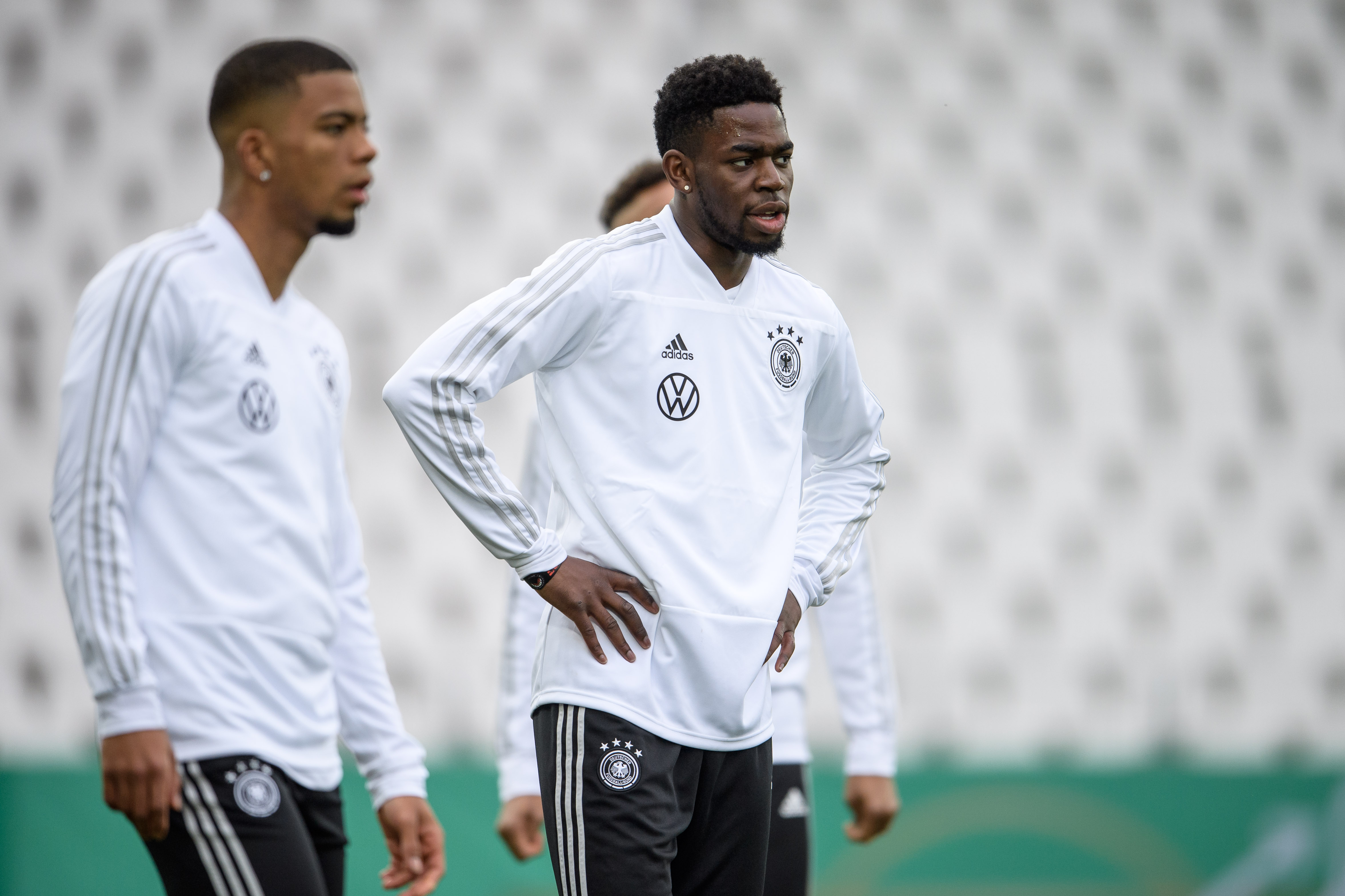 Moyes has told board to go and sign 6’3 Germany star