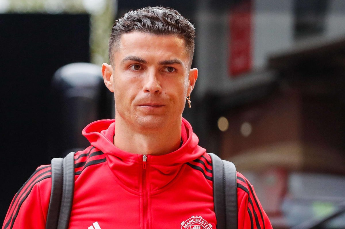 Cristiano Ronaldo quebra silêncio sobre futuro com interesse do Sporting