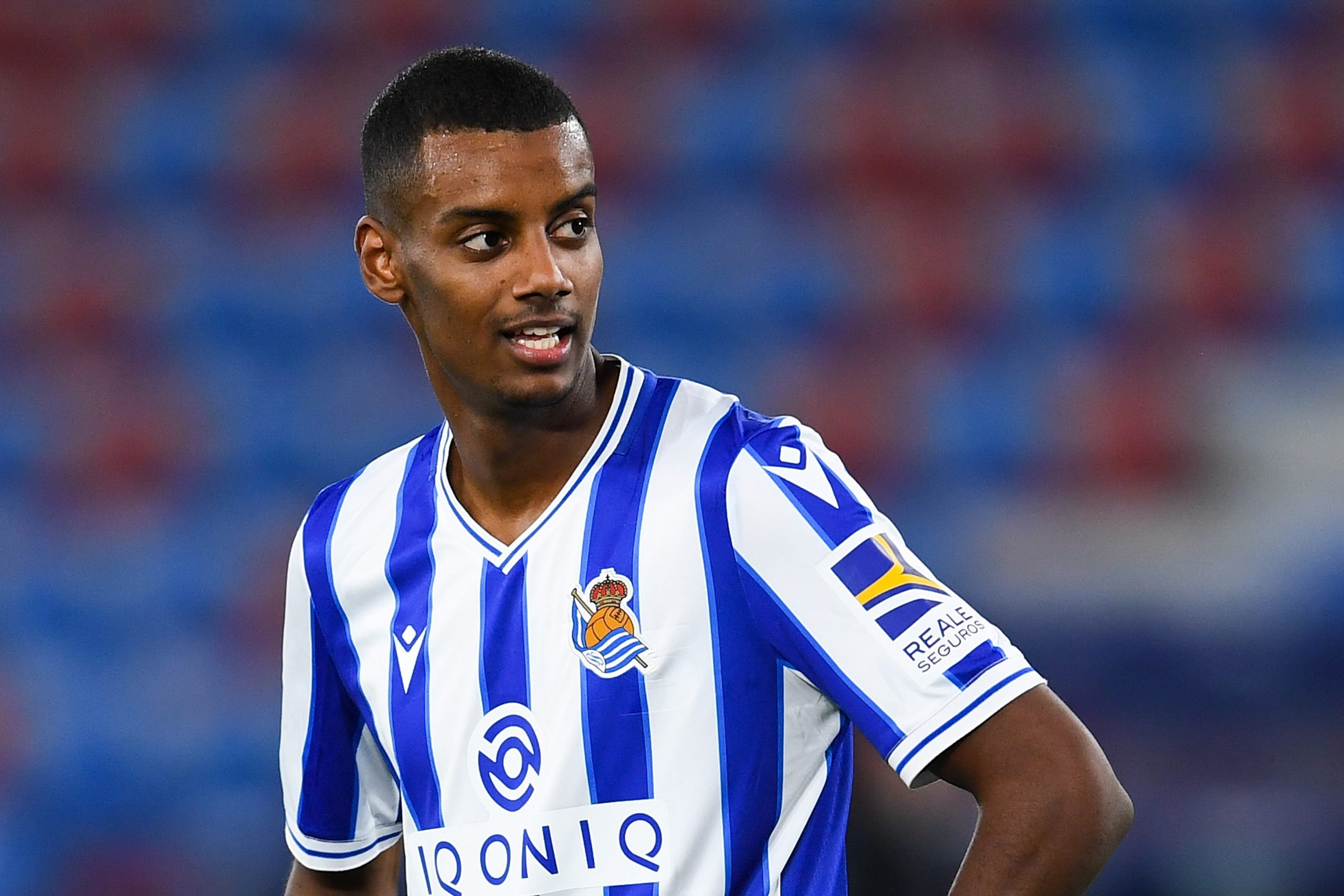 Manchester United news: Alexander Isak's agent told star to join Newcastle