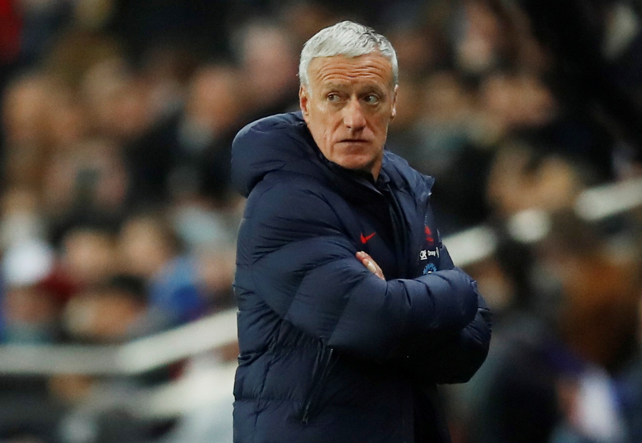 Didier Deschamps to remain as France head coach