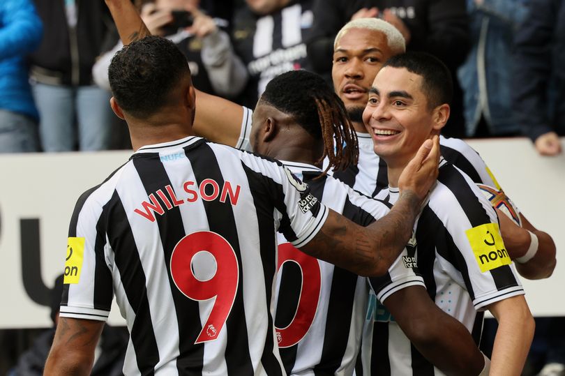 Newcastle coach spotted fuming at Newcastle star against Brentford