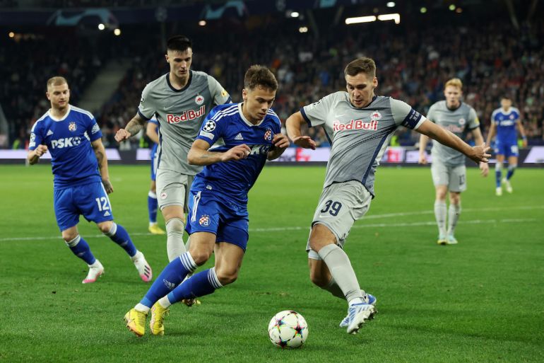 Leeds United reach £10.6m agreement to sign 24yearold defender