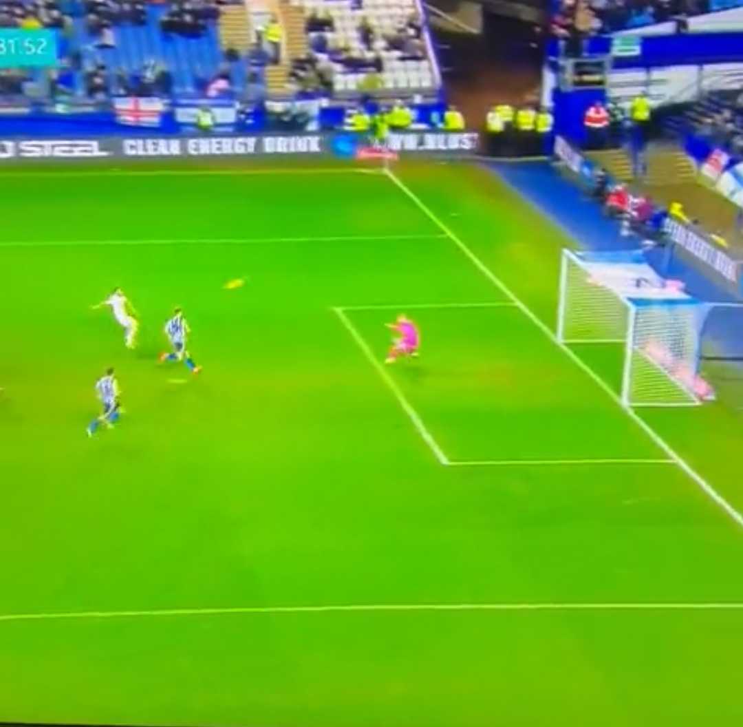 Video: Chris Wood misses an absolute sitter for Newcastle vs Sheffield ...