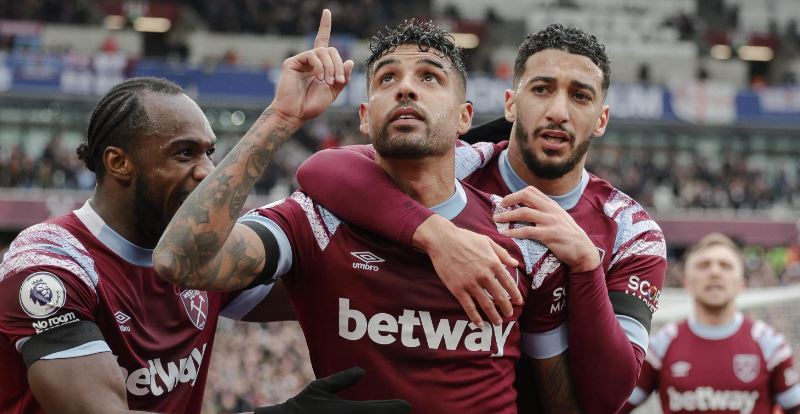 West Ham Face Transfer Disaster Star Players Exit Practically Certain - mfbxuff