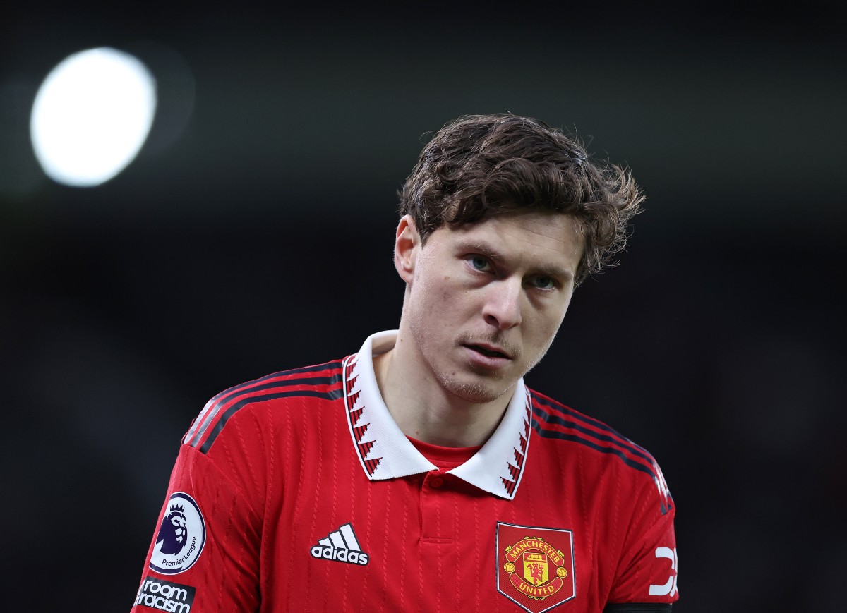 Man United could sell Victor Lindelof in the summer.