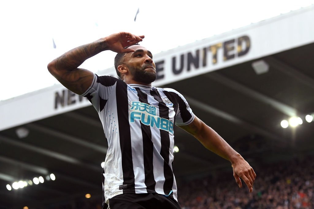 Newcastle beats Brighton 4-1, one win away from the Champions