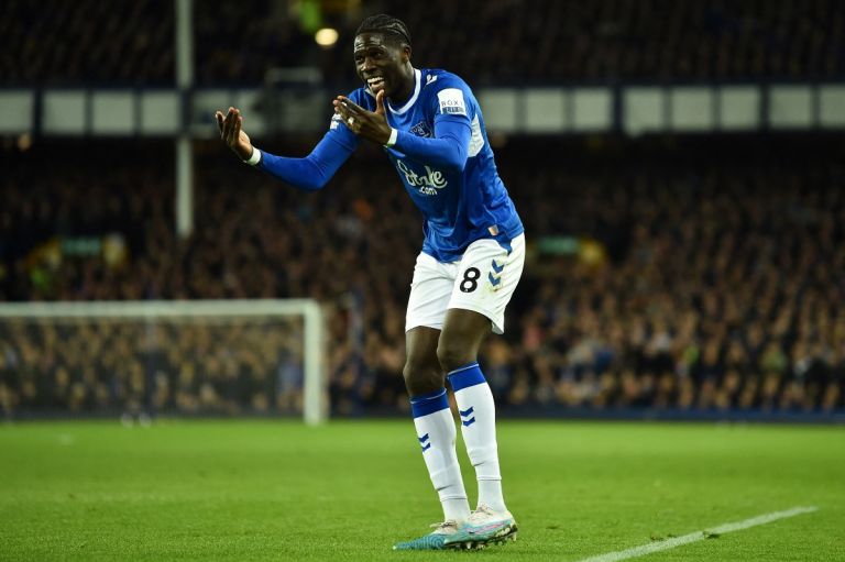 Arsenal have made contact with Everton star Amadou Onana ahead of the ...