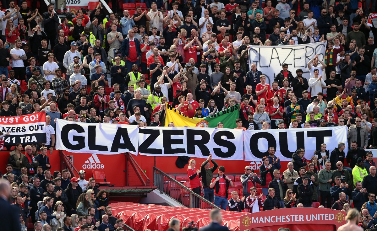 Manchester United homeowners make resolution relating to the sale of the membership