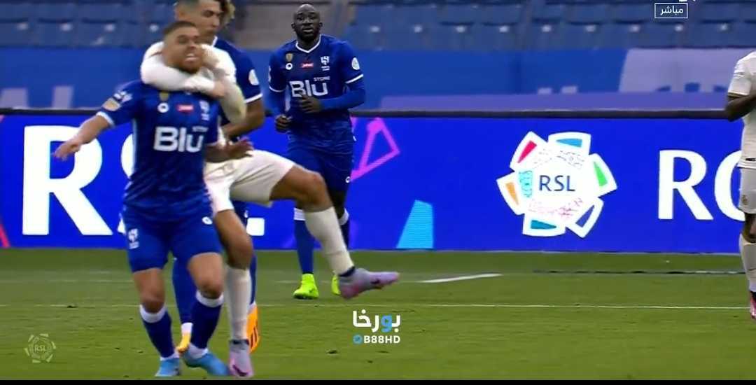 Cristiano Ronaldo Shown Red Card After Kicking, Punching Opponents (GIF) 