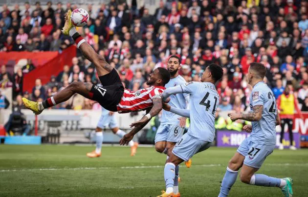 toney overhead kick vs villa