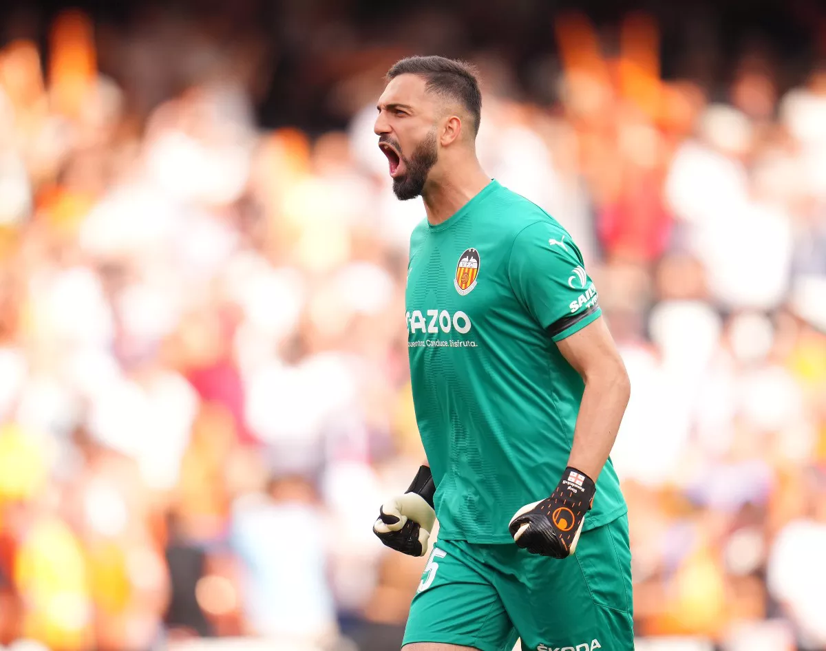 Newcastle United are said to be interested in signing Valencia goalkeeper Giorgi Mamardashvili in the summer 
