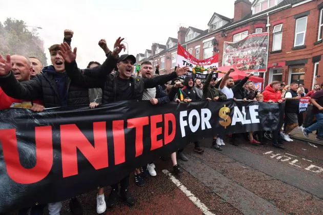 Manchester United Turns Profit Ahead of Potential Sale