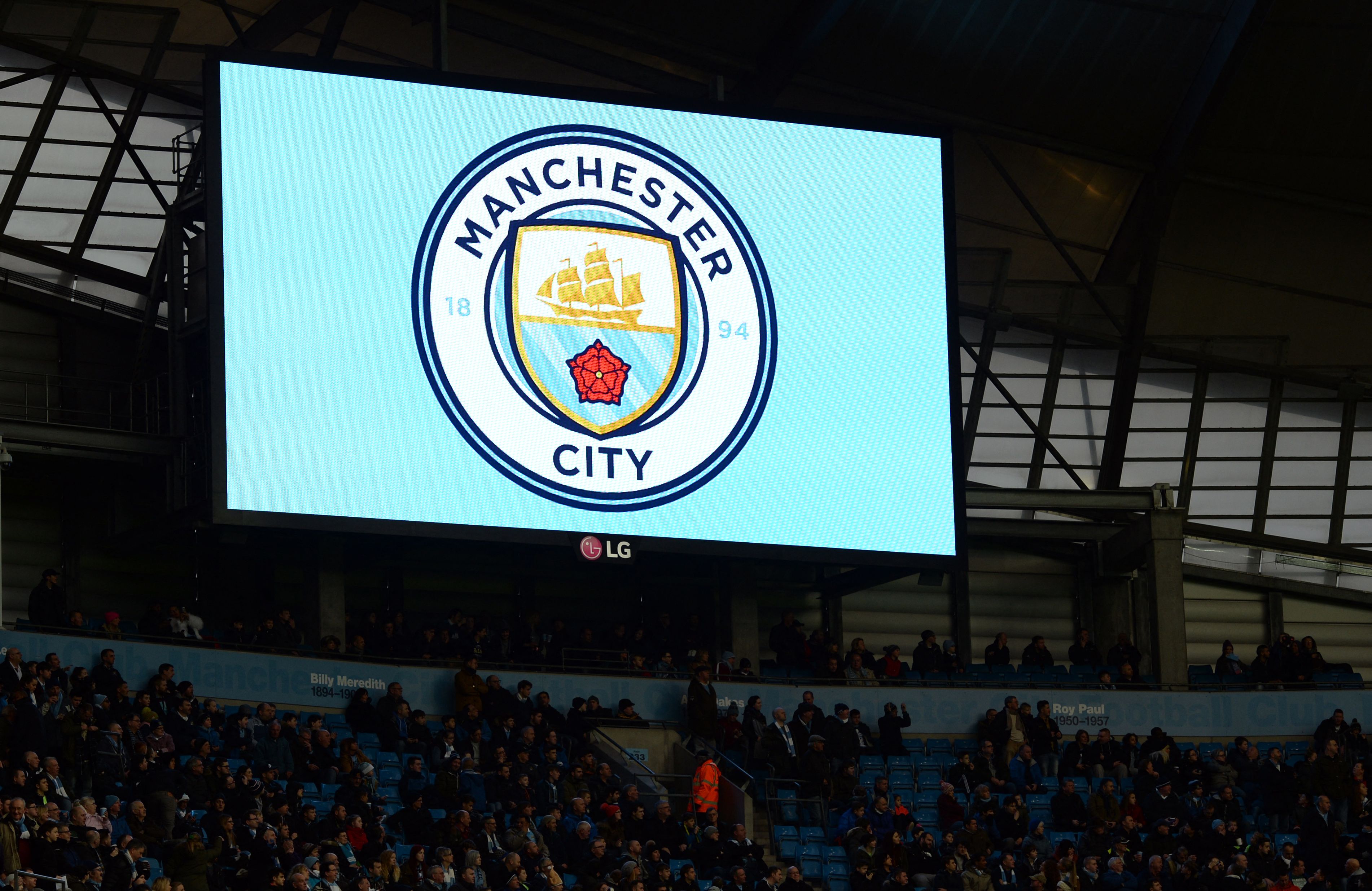 European giants make £25m attempt to lure 30-year-old away from Man City this summer