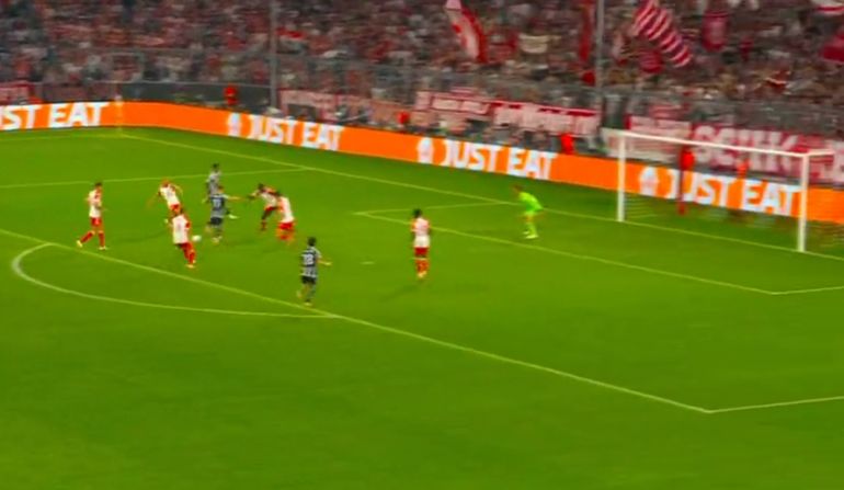 Video: Hojlund Scores First Man United Goal On Huge Stage Vs Bayern