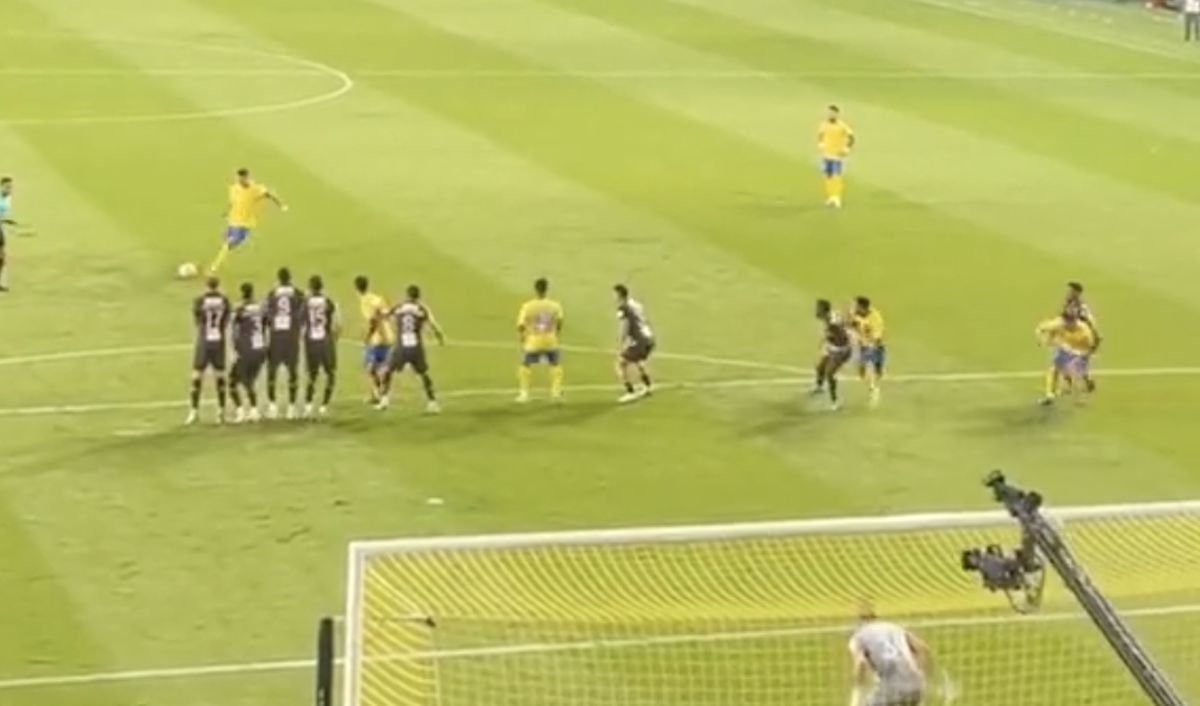 Cristiano Ronaldo scores superb game-winning free-kick for Al-Nassr