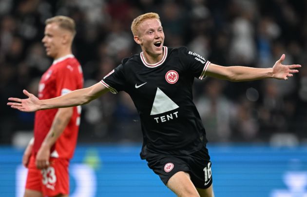 eintracht frankfurt hugo larsson