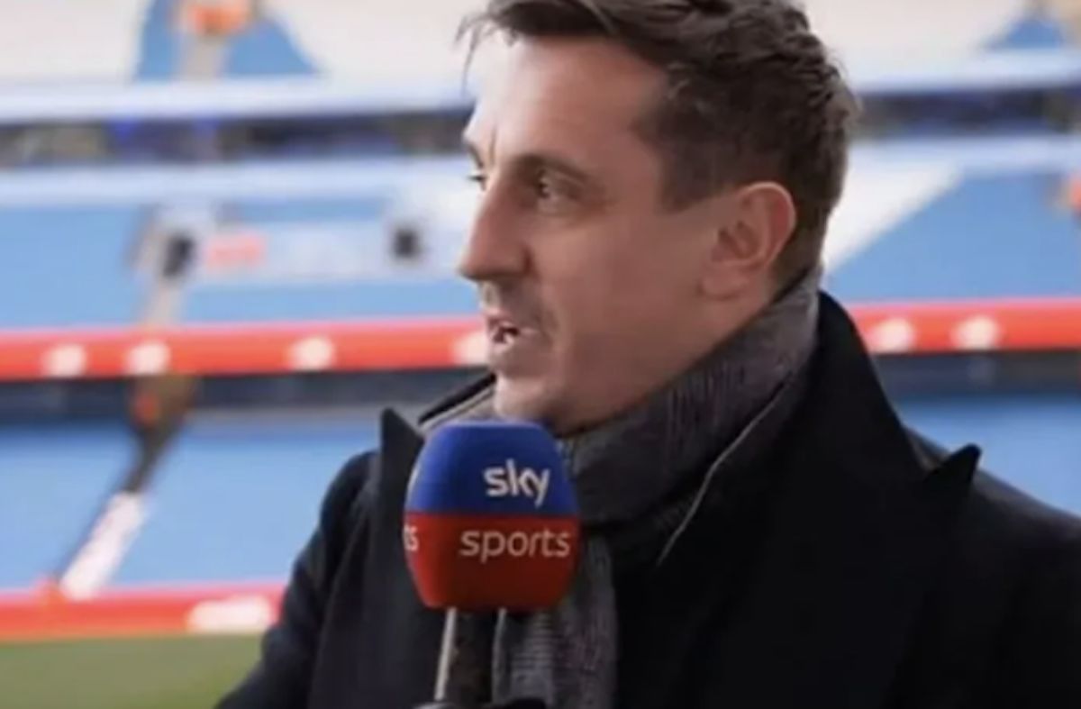 Gary Neville blasts Sky Sports' 'muppet' punditry team