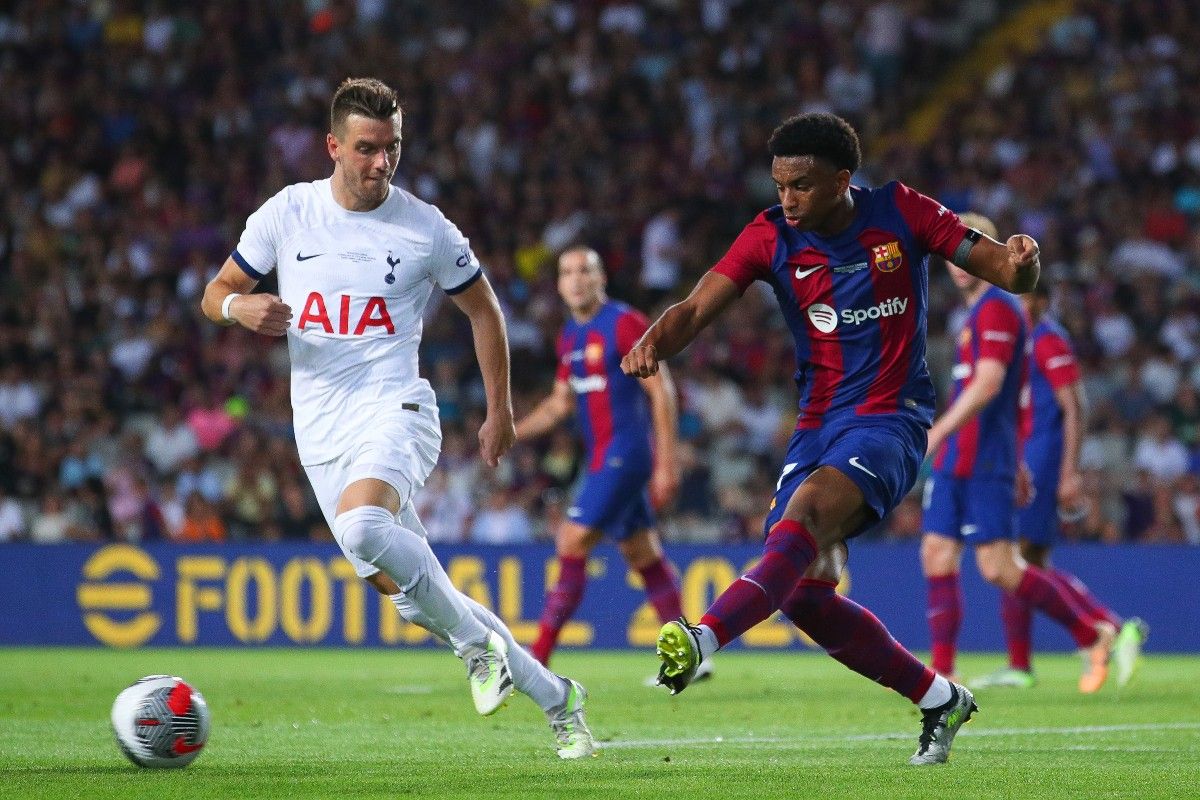 Tottenham Risk Losing Midfielder To Barcelona After Gavi Injury