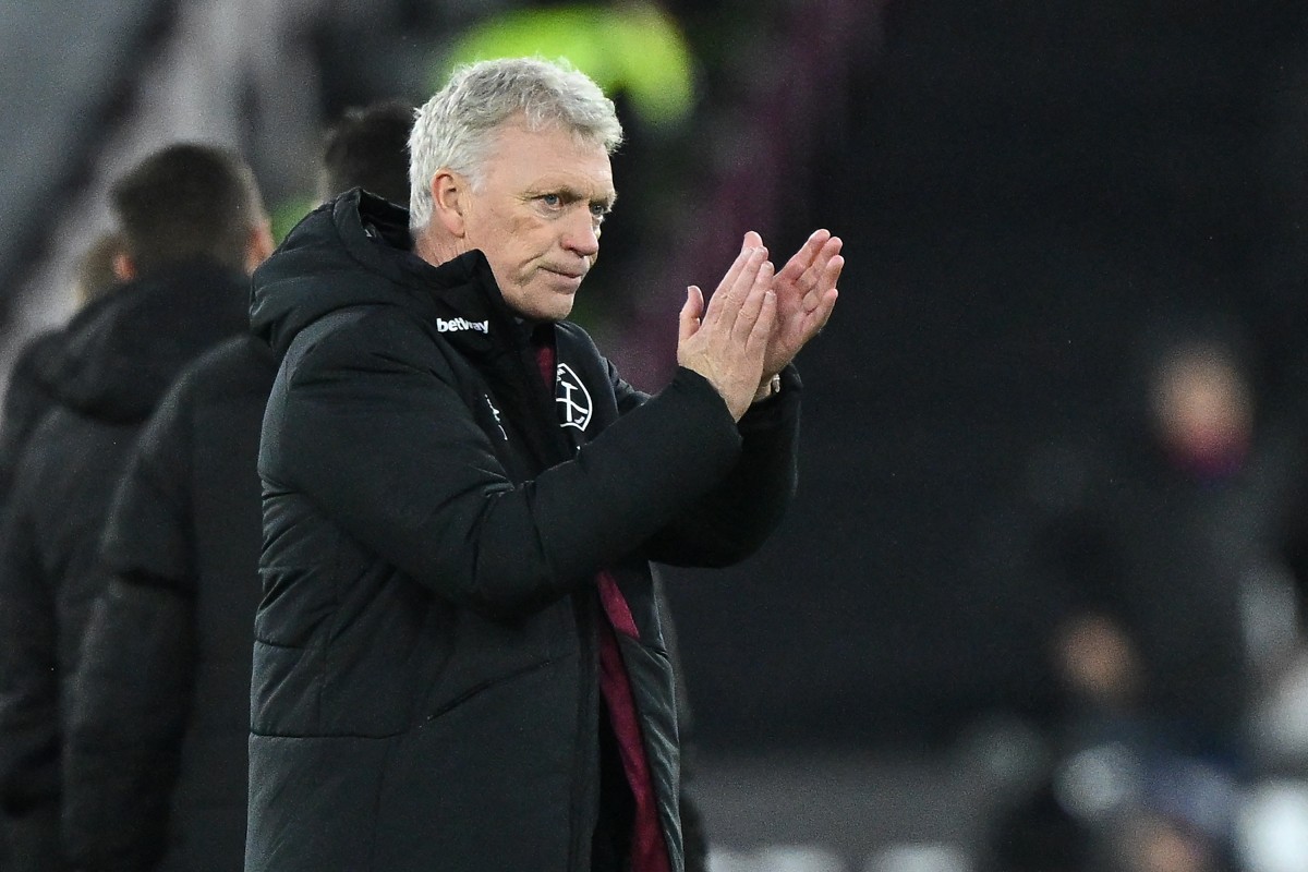 Darren Bent claims West Ham is hiring Championship manager to replace Moyes