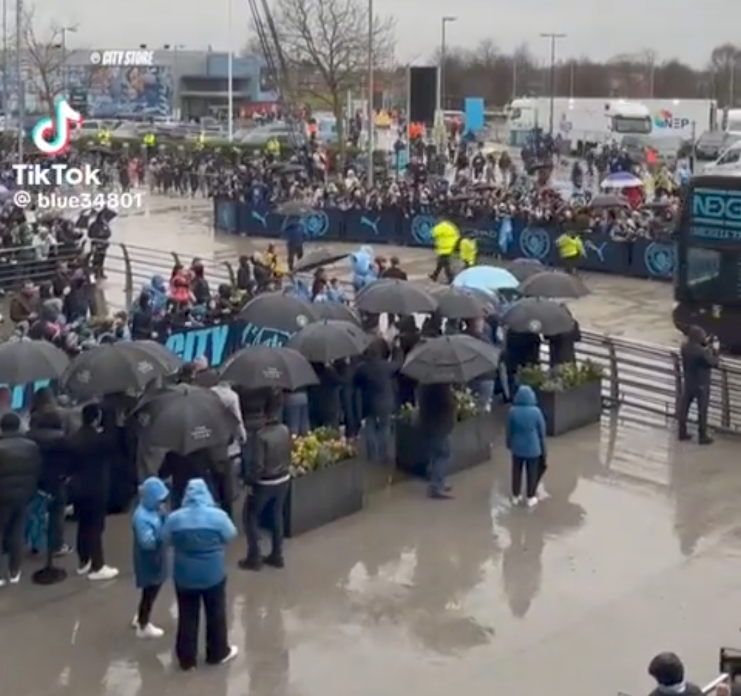 Watch: Man City’s arrival at Etihad Stadium met with silence in viral video