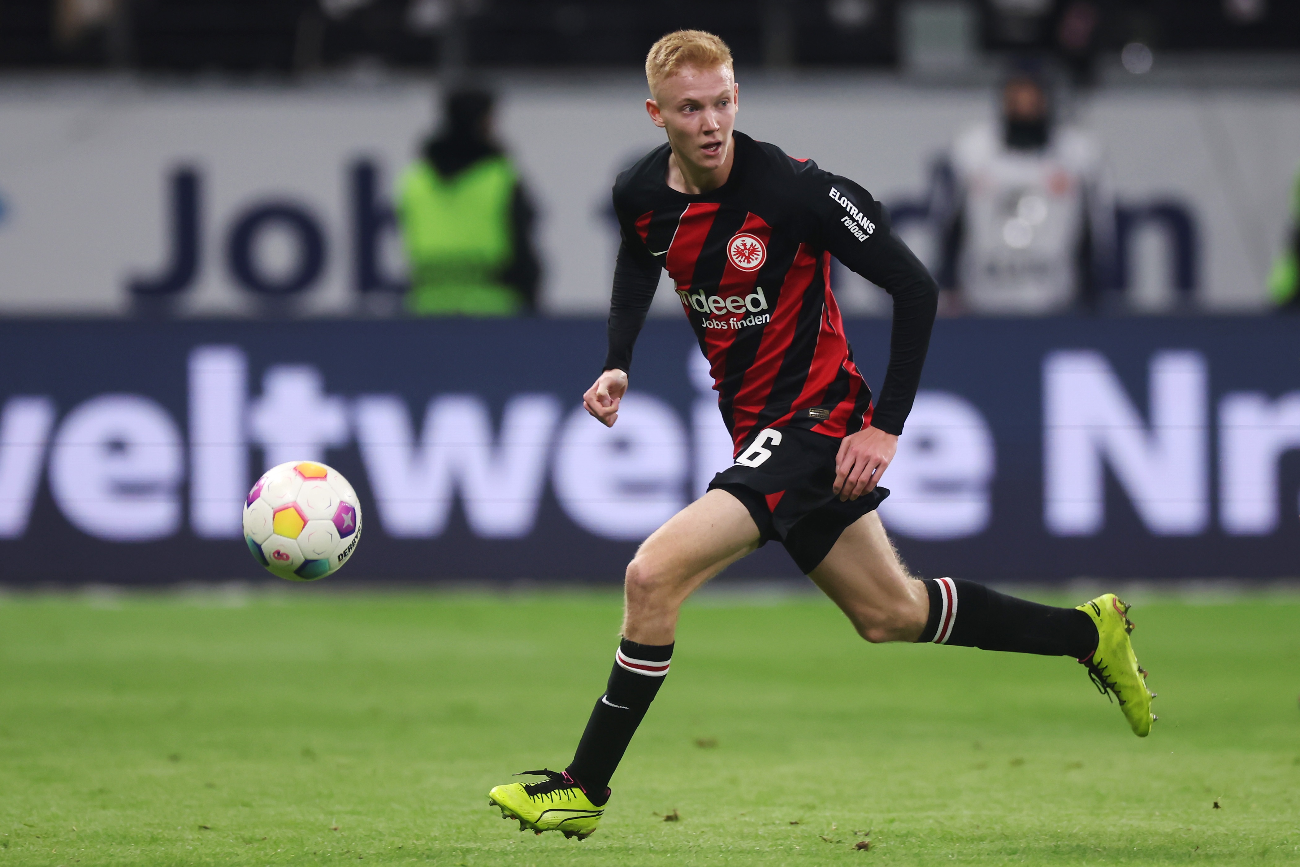 Liverpool, Tottenham and Newcastle want to sign Hugo Larsson
