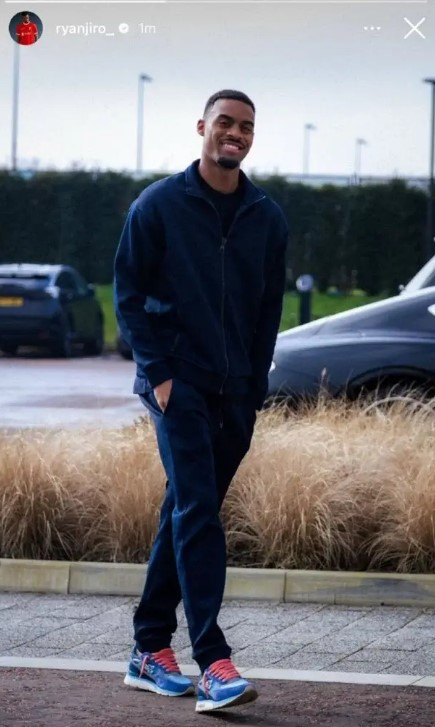 Ryan Gravenberch arriving at Liverpool's training ground