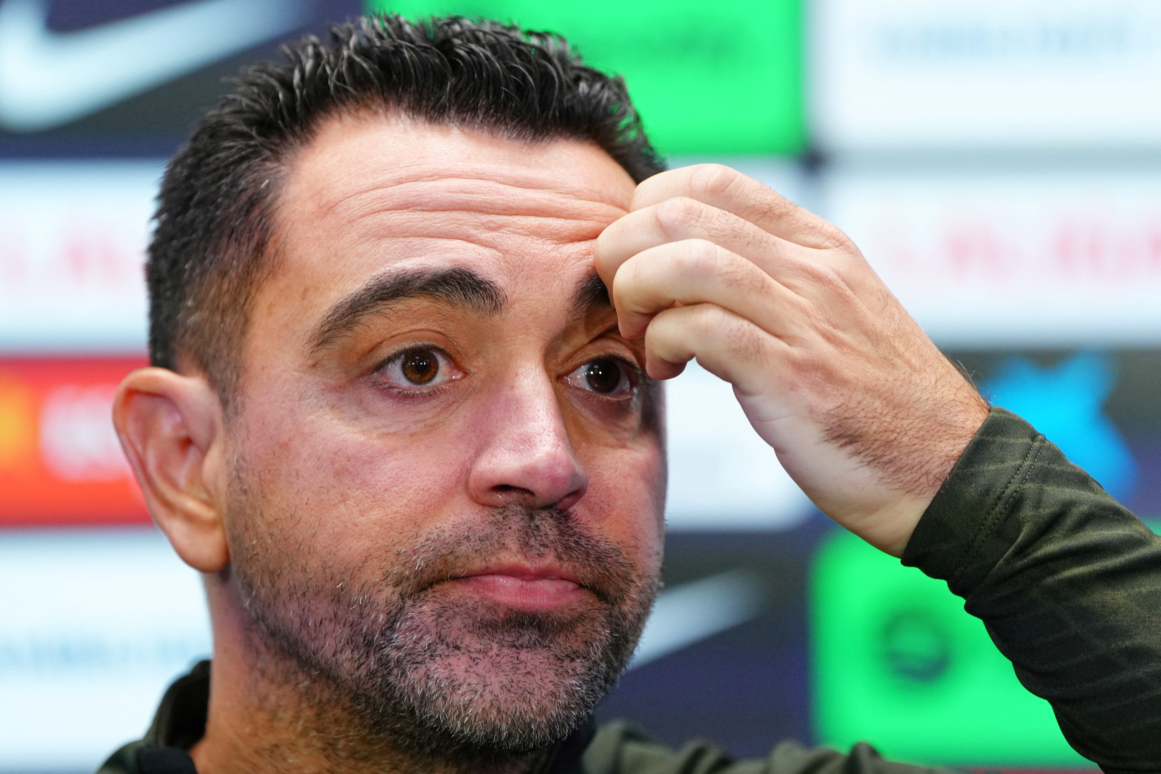 Barcelona want Xavi to stay