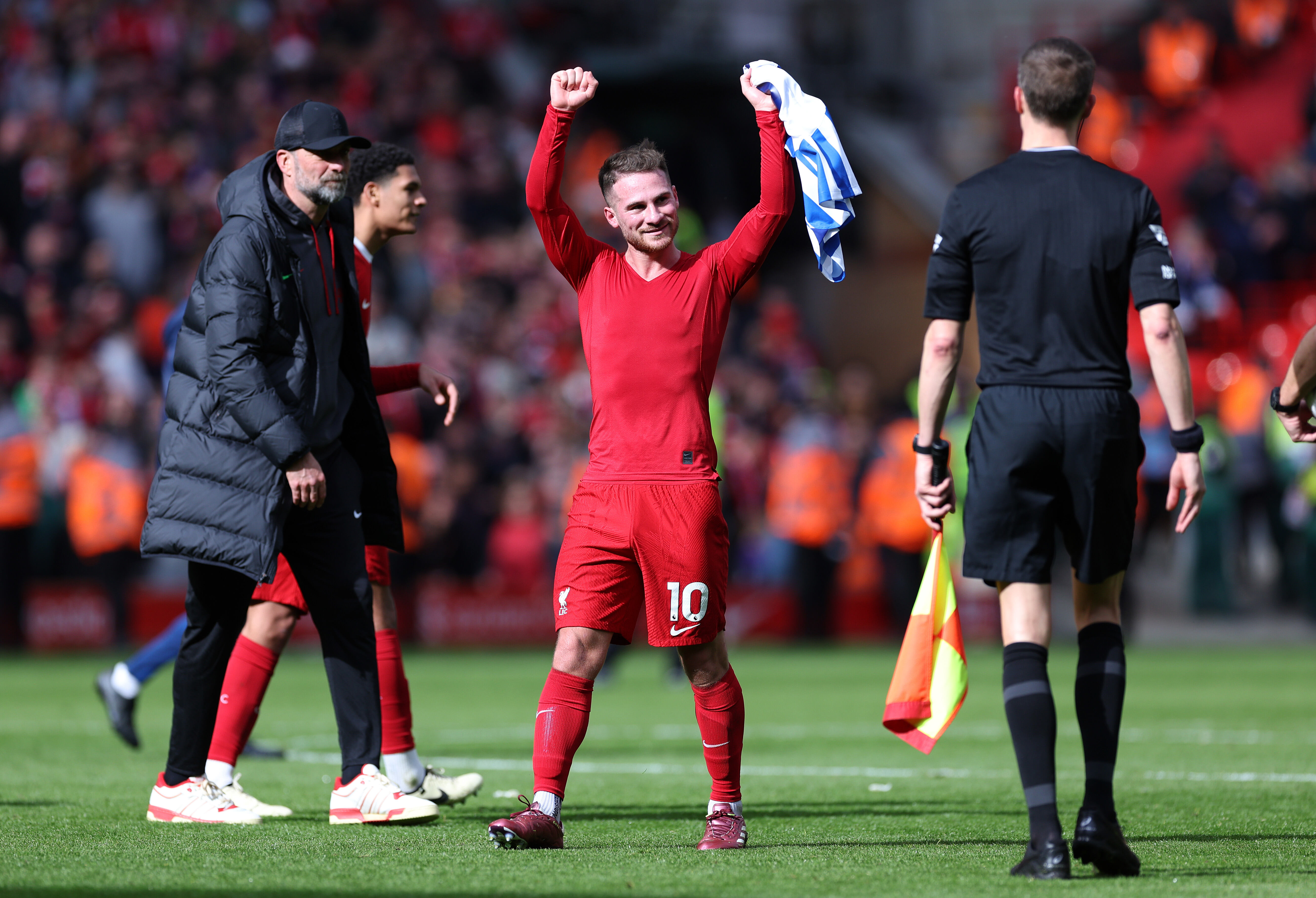 Liverpool star singled out by Jamie Carragher and Roy Keane in win against Brighton