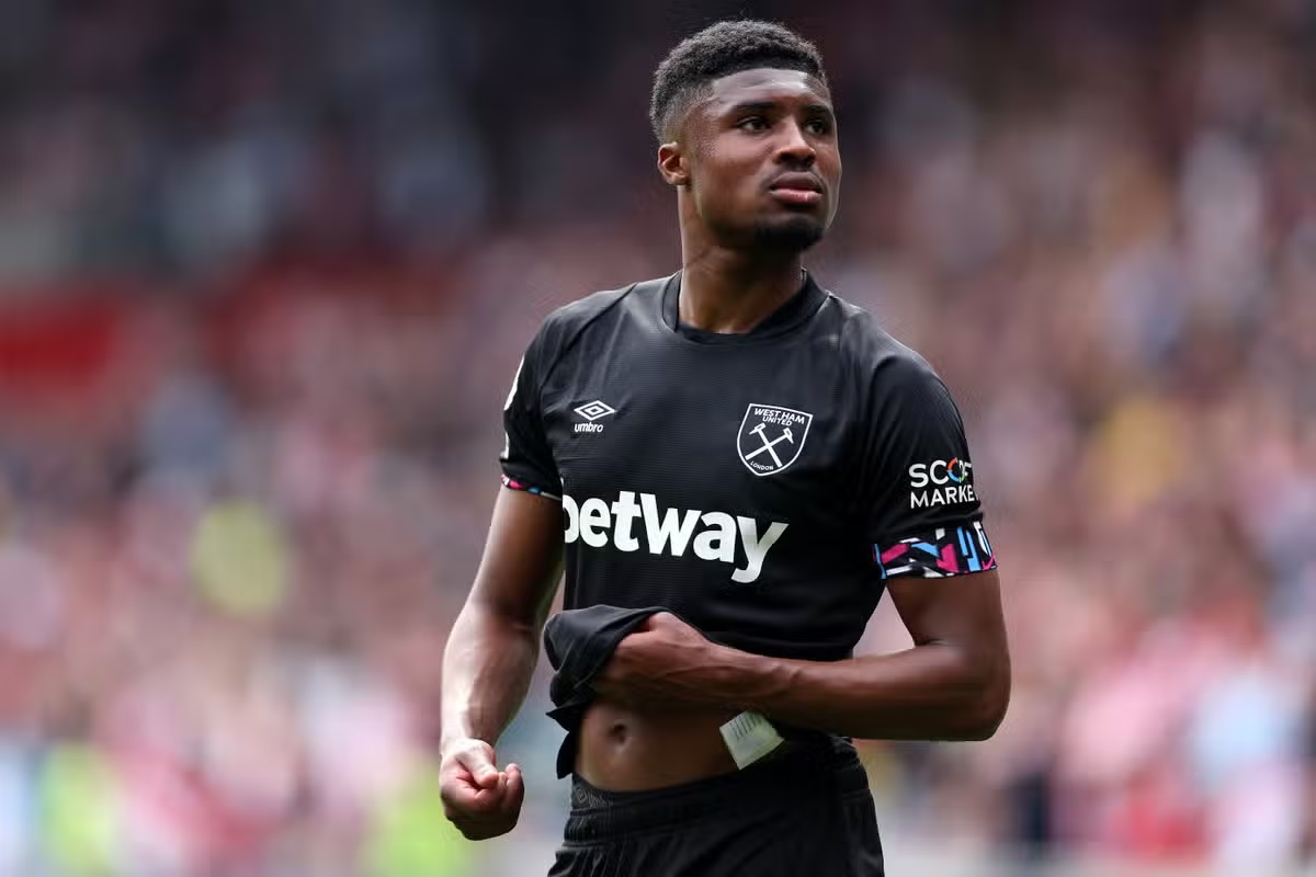 West Ham's Ben Johnson could replace Connor Roberts at Leeds