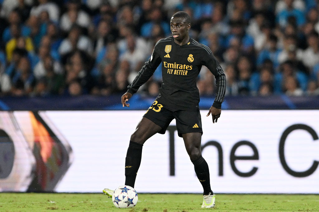 Liverpool and Newcastle want to sign Ferland Mendy.