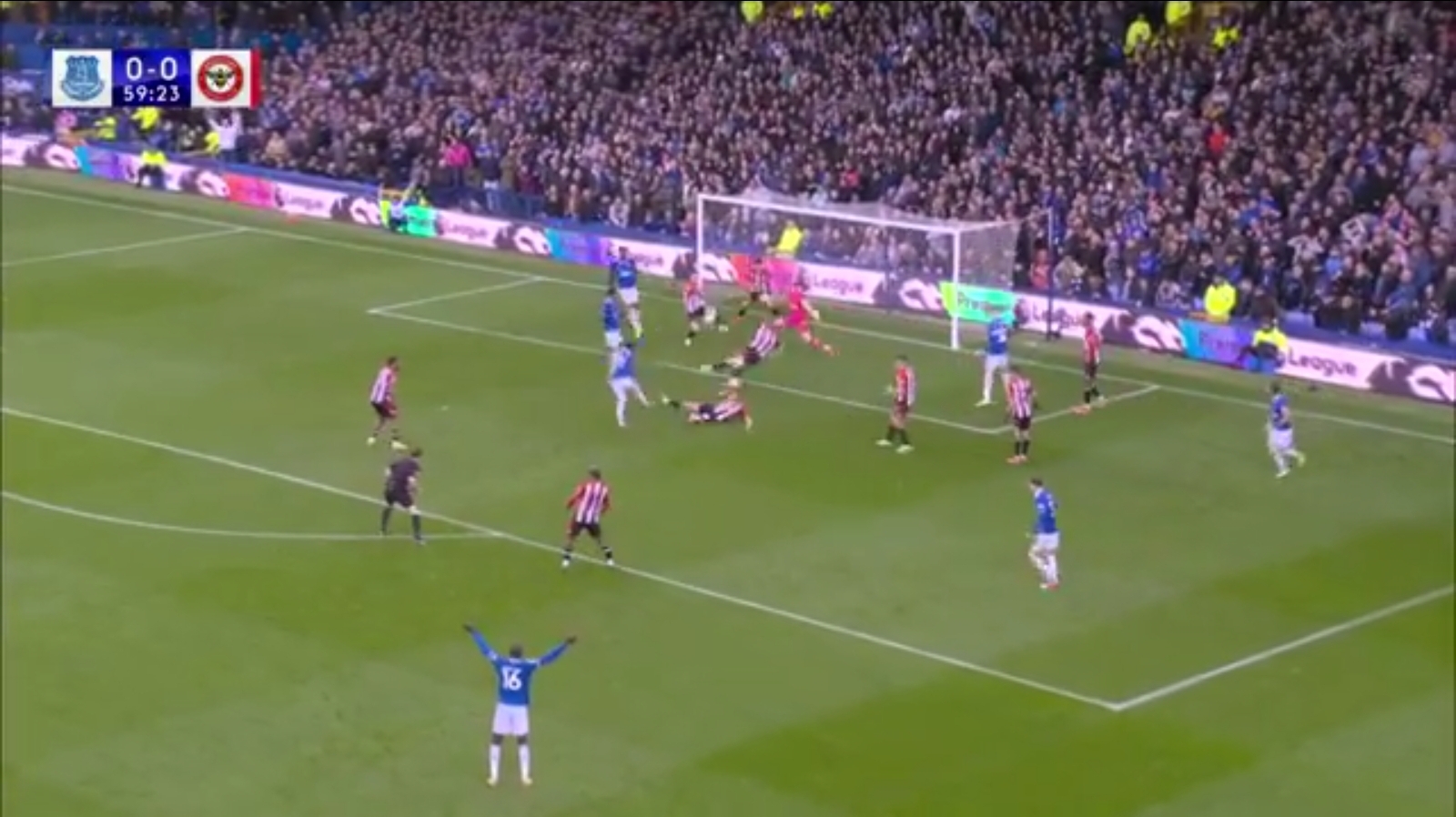 Watch: Gueye puts Everton in the lead against Brentford with a sumptuous finish
