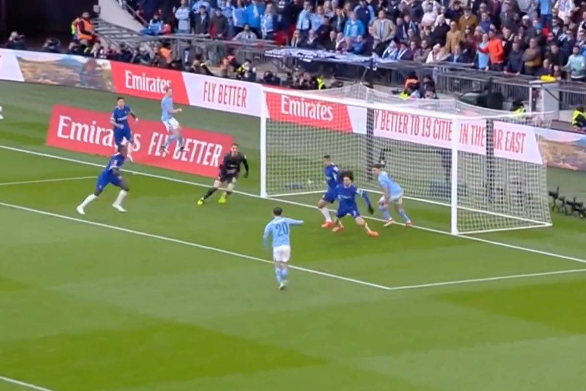Video: Man City steal FA Cup final spot with late goal vs Chelsea