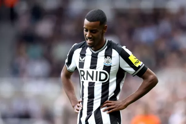 isak newcastle united tottenham hotspur