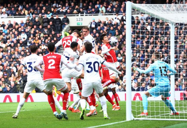 spurs vs arsenal havertz header