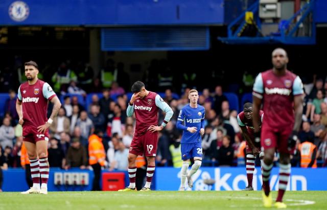 “The defending is terrible” – Pundit not impressed by West Ham’s defence during Chelsea loss