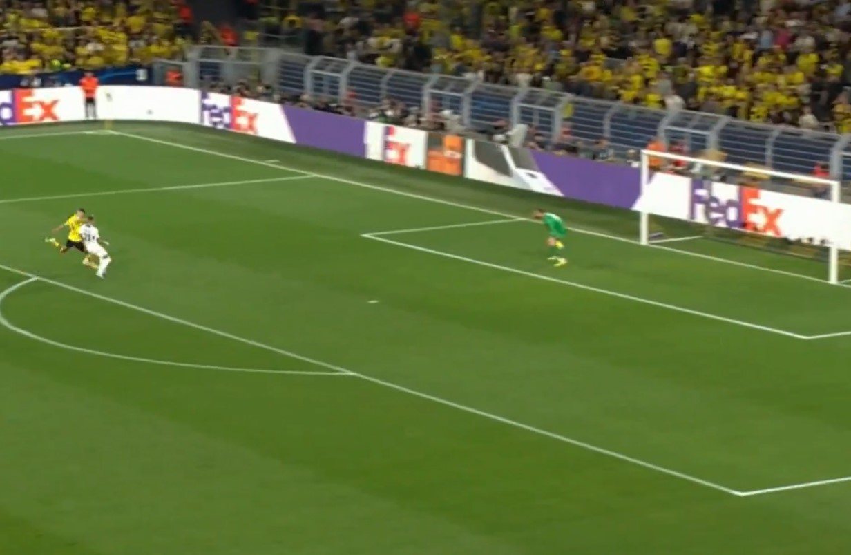 Video: German international gives Borussia Dortmund lead with top-class goal